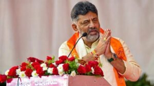 கர்நாடக முதல்வராக டிகே சிவக்குமார் பதவியேற்றார்  