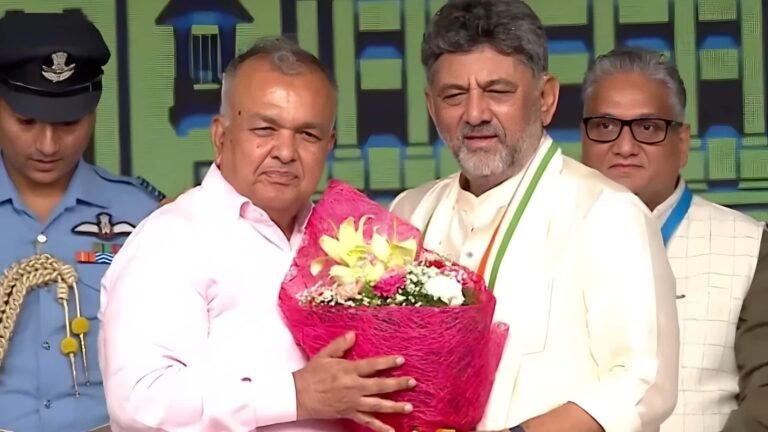 கர்நாடகா: பதவியேற்ற 2 நாட்களில் சிவகுமார் அமைச்சரவையிலிருந்து விலகிய அமைச்சர்  