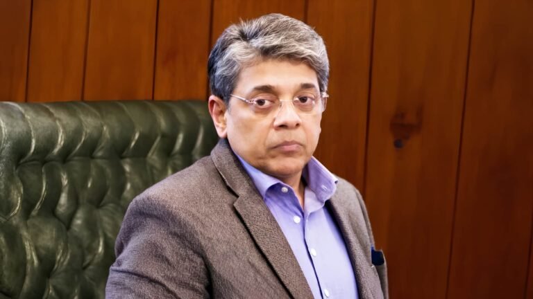 இந்திய உளவுத்துறையின் புதிய இயக்குநராக மகேஷ் தீட்சித் ஐபிஎஸ் நியமனம்: மத்திய அரசு உத்தரவு  