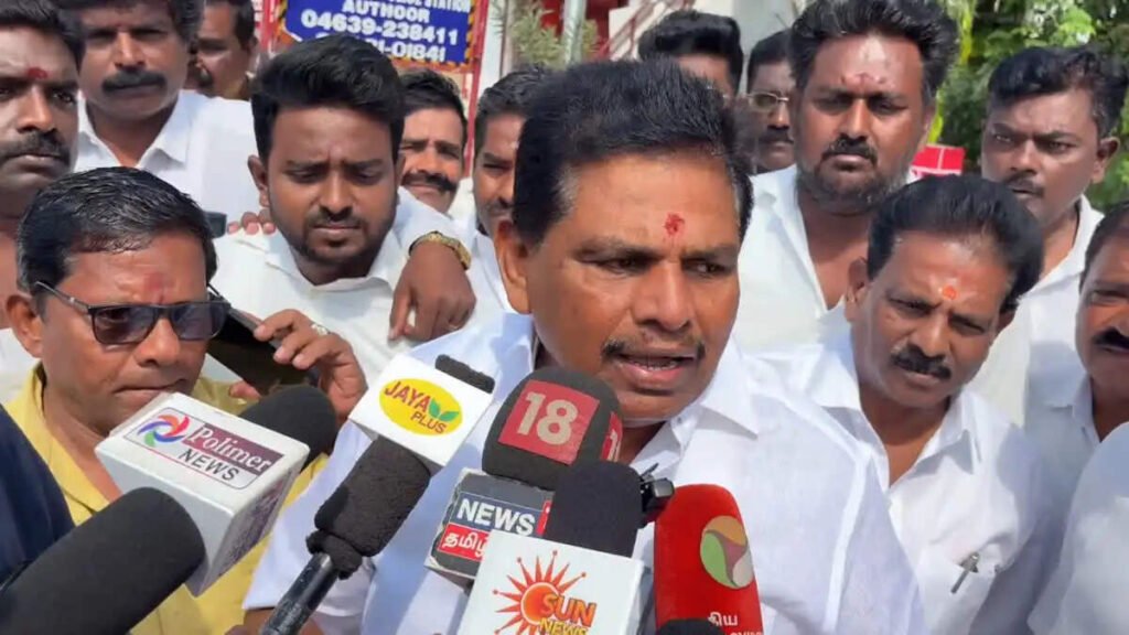 அதிரும் தமிழக அரசியல்..!! ரூ. 50 கோடி குதிரை பேரம்: அனிதா ராதாகிருஷ்ணன் மறுப்பு!