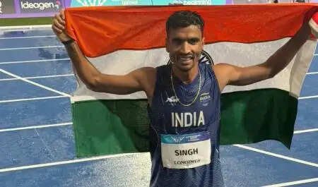 வரலாற்று சாதனை படைத்த குல்வீர் சிங்..!! 10,000 மீ பந்தயத்தில் பதக்கம் வென்ற முதல் இந்தியர்..!!