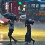 நீலகிரி, கோயம்புத்தூர்  மாவட்டங்களில் மிதமான மழைக்கு வாய்ப்பு – வானிலை ஆய்வு மையம்!