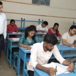 டிஎன்பிஎஸ்சி குரூப்-1 தேர்வு தேதி மாற்றம்! அதிகாரப்பூர்வ புதிய தேதி மற்றும் பணியிடங்கள் எண்ணிக்கை – முழு விபரம்  