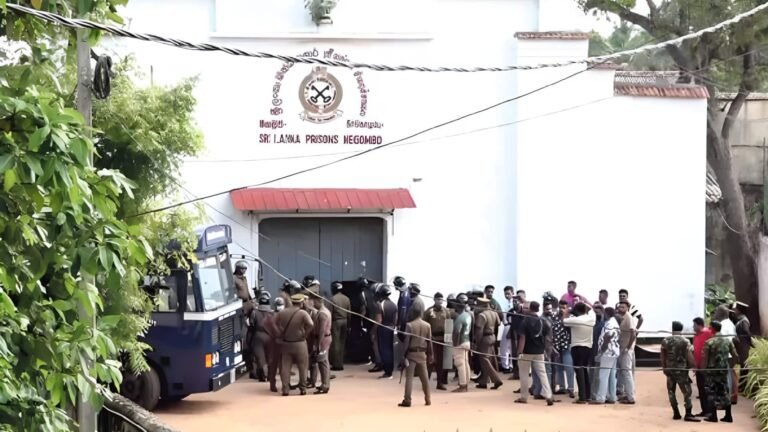 இலங்கை சிறையில் நடந்த வன்முறை மோதல்களில் 25 பேர் கொல்லப்பட்டனர்  
