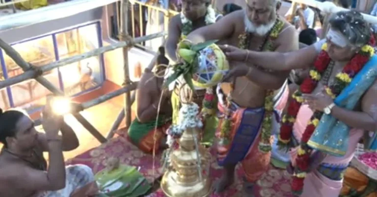 பழமுதிர்சோலை முருகன் கோயில் கும்பாபிஷேகம் – திரளான பக்தர்கள் பங்கேற்பு!