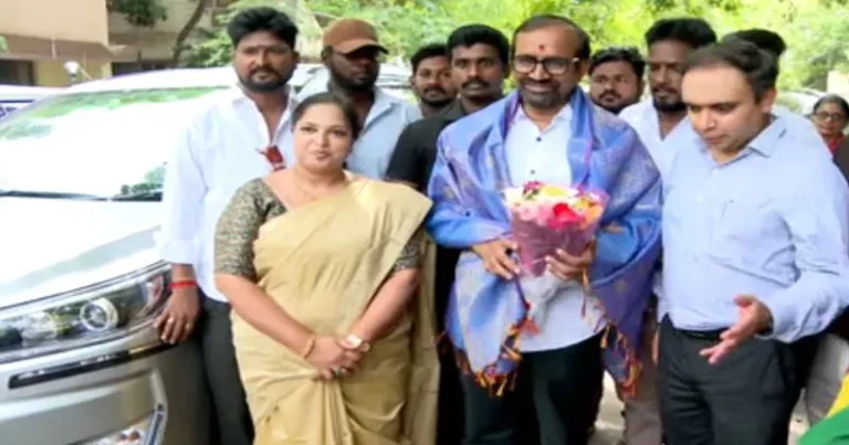புதிய ரேஷன் அட்டை வழங்கும் பணி விரைவில் தொடங்கப்படும் : அமைச்சர் வெங்கடரமணன் தகவல்!