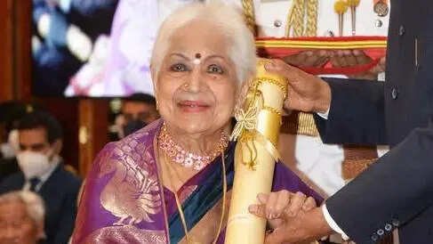 சௌகார் ஜானகியின் உடல் இன்று பெசன்ட் நகர் மின் மயானத்தில் தகனம்..!