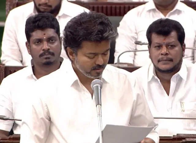 543 மக்களவை தொகுதிகளின் எண்ணிக்கையை உயர்த்தக் கூடாது: சட்டசபையில் முதல்வர் விஜய் வலியுறுத்தல்!