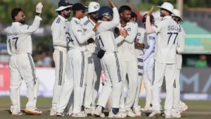 இந்தியா – இலங்கை டெஸ்ட் வெற்றியை நோக்கி இந்தியா !