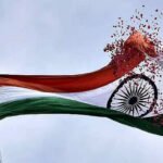 இது தெரியுமா ? தேசிய கொடி ஏற்றும் போது அதில் பூக்கள் வைப்பது ஏன்?