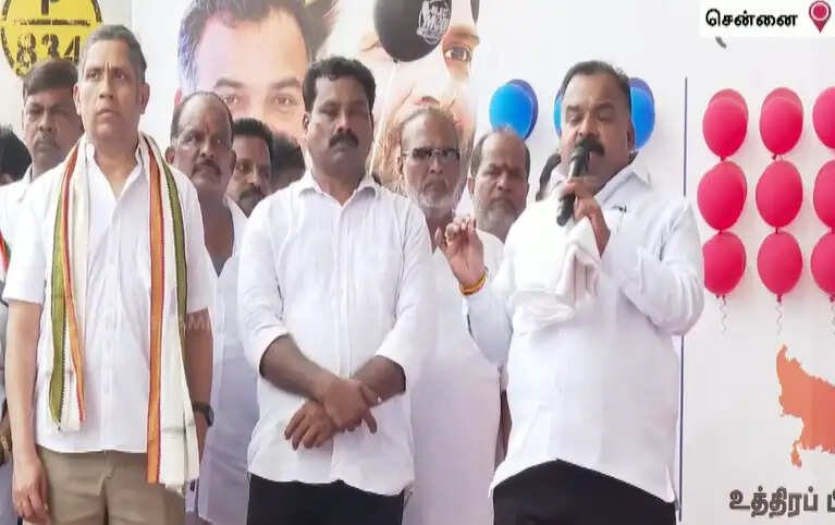 “அழுத்தத்திற்கு அடிபணிய விஜய் ஒன்றும் இபிஎஸ் இல்லை”- மாணிக்கம்தாகூர்