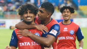 ஐஎஸ்எல் தொடரிலிருந்து விலகிய டாடா ஸ்டீல்: சர் சர்ச்சில் பிரதர்ஸ் ஒப்பந்தம்  