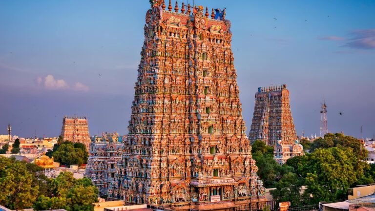 17 ஆண்டுகளுக்குப் பிறகு மதுரை மீனாட்சி அம்மன் கோவில் கும்பாபிஷேகம்; செப். 6 முதல் பூஜைகள் தொடக்கம்  