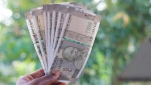 8வது ஊதியக் குழு: ஃபிட்மென்ட் ஃபேக்டர் 2.25 முதல் 2.57 வரை உயர்வு? சம்பள விவரம்  