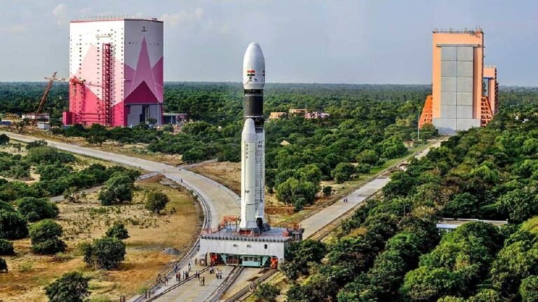 தனியார் மயமாகிறது குலசேகரன்பட்டினம் ஏவுதளம்- தனியாருக்கு மத்திய அரசு அழைப்பு!  