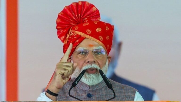சுதந்திர தினத்தில் பிரதமர் மோடியின் தலைப்பாகை ஏன் இவ்வளவு கவனம் பெற்றது…? ராஜஸ்தானின் பாரம்பரிய கலைக்கு பின்னால் இப்படி ஒரு சிறப்பு இருக்கிறதா…? 