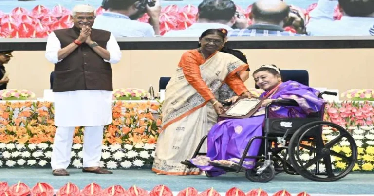 சங்கீத நாடக அகாடமி விருது -குடியரசுத் தலைவர் திரவுபதி முர்மு வழங்கினார்!