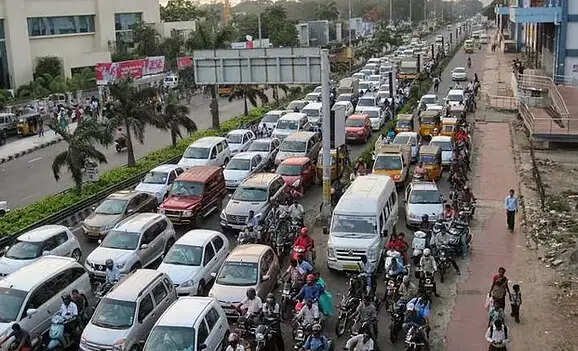 சென்னை மக்களுக்கு குட் நியூஸ்..! போக்குவரத்து நெரிசலை குறைக்க புதிய விதிமுறைகள் அமல்..!