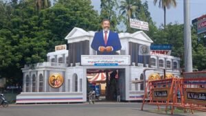 “கடலூரில் குவியும் விசிக தொண்டர்கள்… தலைவர் திருமாவளவனின் வருகையால் களைகட்டும் அரசியல் களம்…!!” 