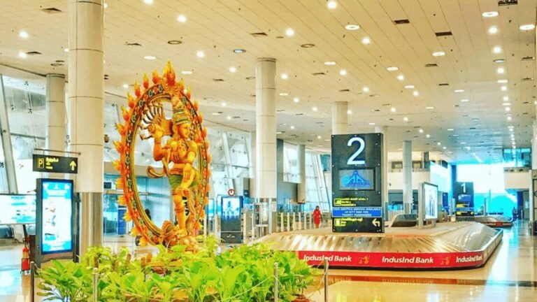 2036-ஆம் ஆண்டுக்குள் இந்தியாவில் 100 புதிய விமான நிலையங்கள் அமையவுள்ளன  