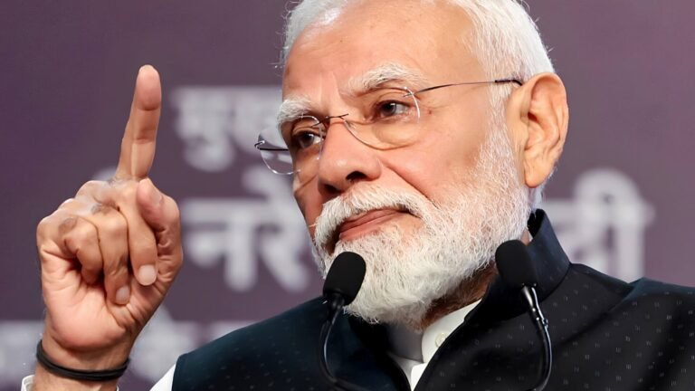பாகிஸ்தான் அத்துமீறினால் வீட்டிற்குள் புகுந்து அடிப்போம்! SRCC நூற்றாண்டு விழாவில் பிரதமர் மோடி அதிரடி பேச்சு  