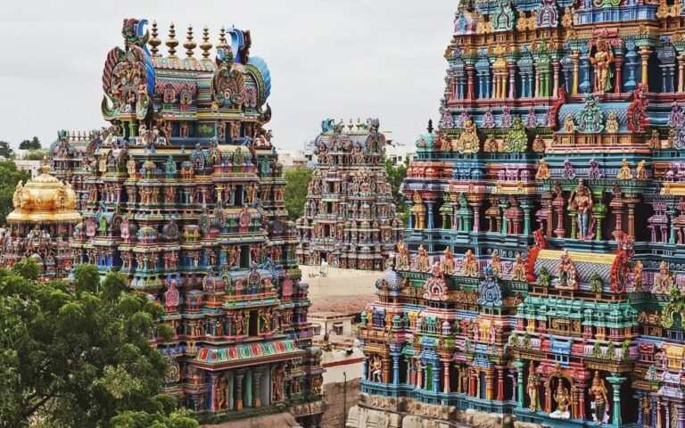 மதுரை மீனாட்சி அம்மன் கோயில் கும்பாபிஷேகம்:  7 லட்சம் பக்தர்கள் குவியும் பிரம்மாண்ட பெருவிழா….!! 