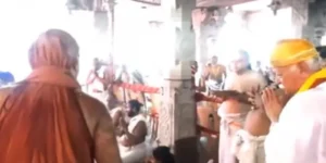 காஞ்சி சங்கரமடத்தில் நடைபெற்ற சந்திர மெளலீஸ்வரர் பூஜை; ஆர்.எஸ்.எஸ் தலைவர் மோகன் பாகவத் பங்கேற்பு