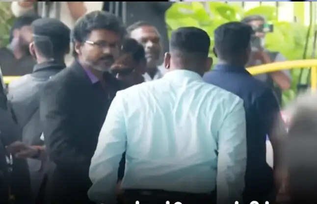 எழிலகத்தில் முதல்வர் விஜய் ஆய்வு