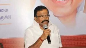 ஆம்னி பேருந்துகளில் 8 மடங்கு கட்டண உயர்வு- கே.என்.நேரு கண்டனம்