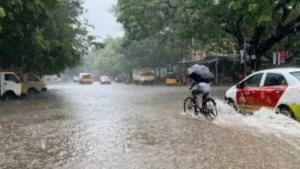 தென் தமிழகத்தில் கனமழை வெளுக்குமா? தூத்துக்குடி, நெல்லை, குமரிக்கு எச்சரிக்கை